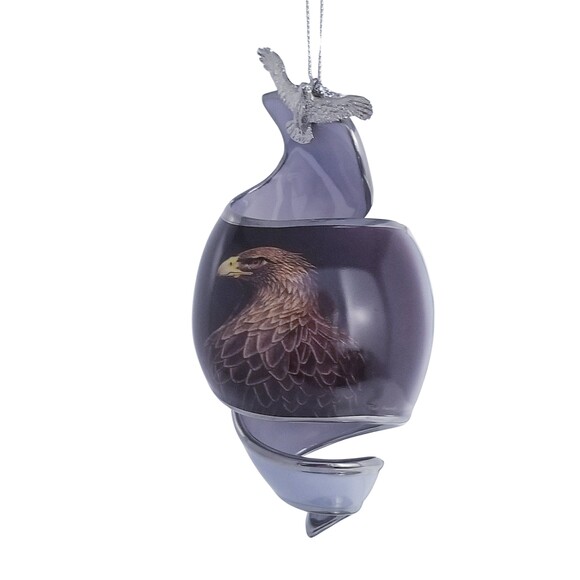 American Treasure Bradford Collection 2002 Porcelain Eagle Holiday Ornament - Picture 1 of 9